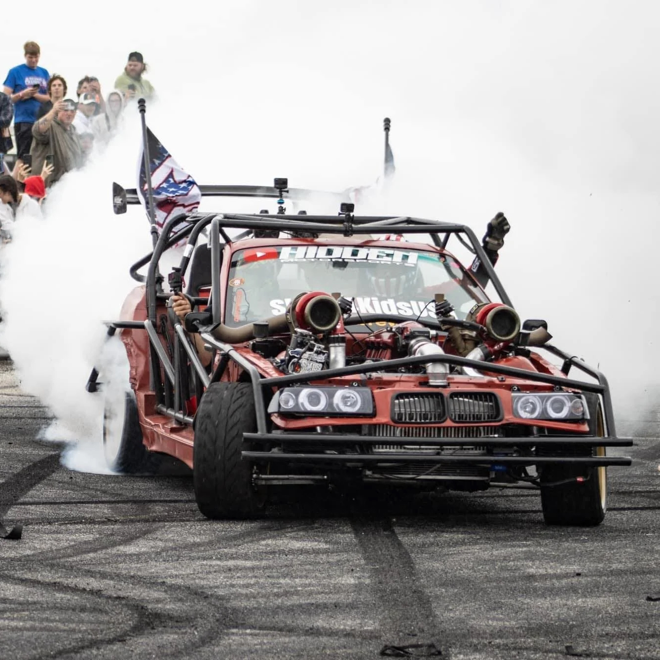 Carl_Balzer_-_Klaus_BMW_-_02_square